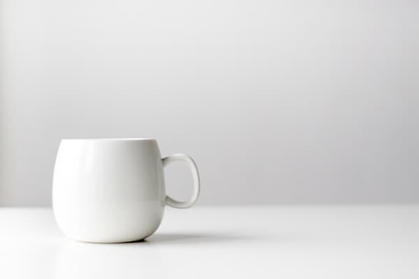 极简白陶瓷杯场景1资源预览